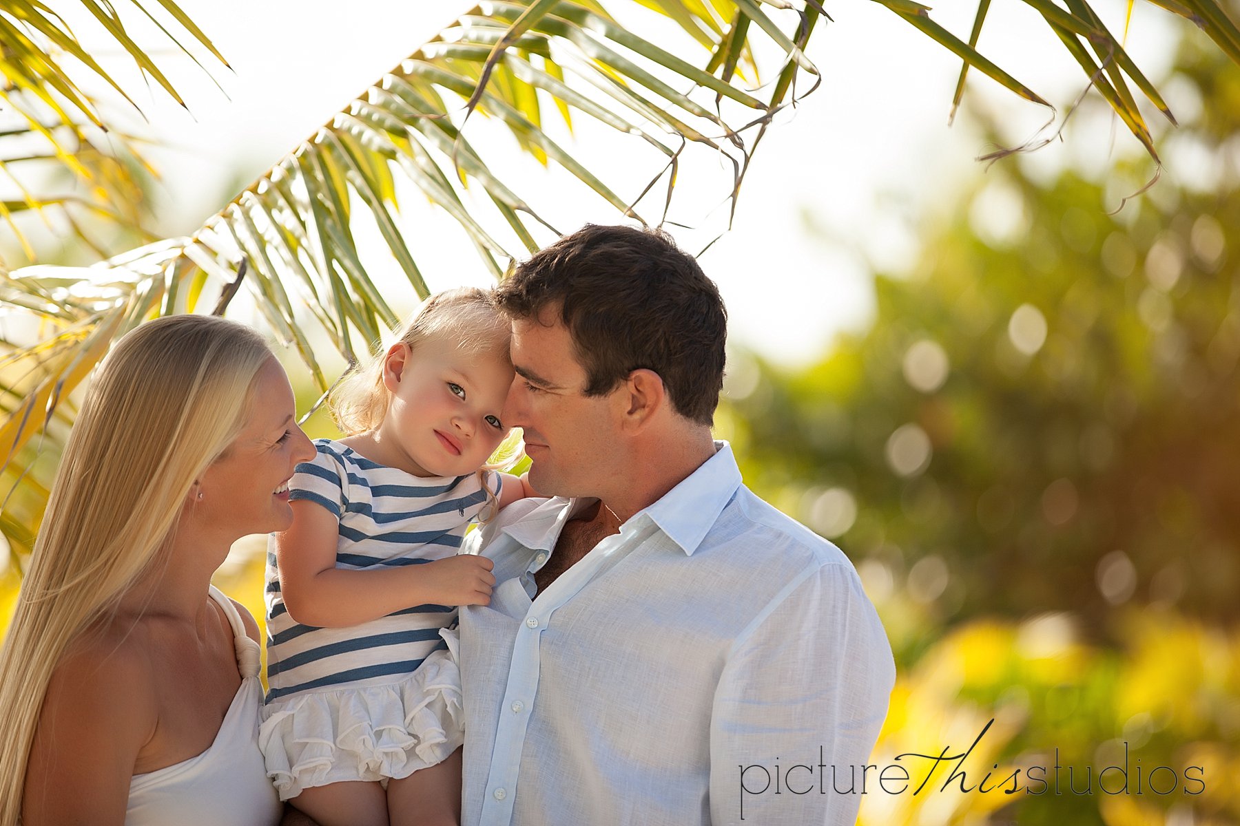 maternity photographers in grand cayman islands