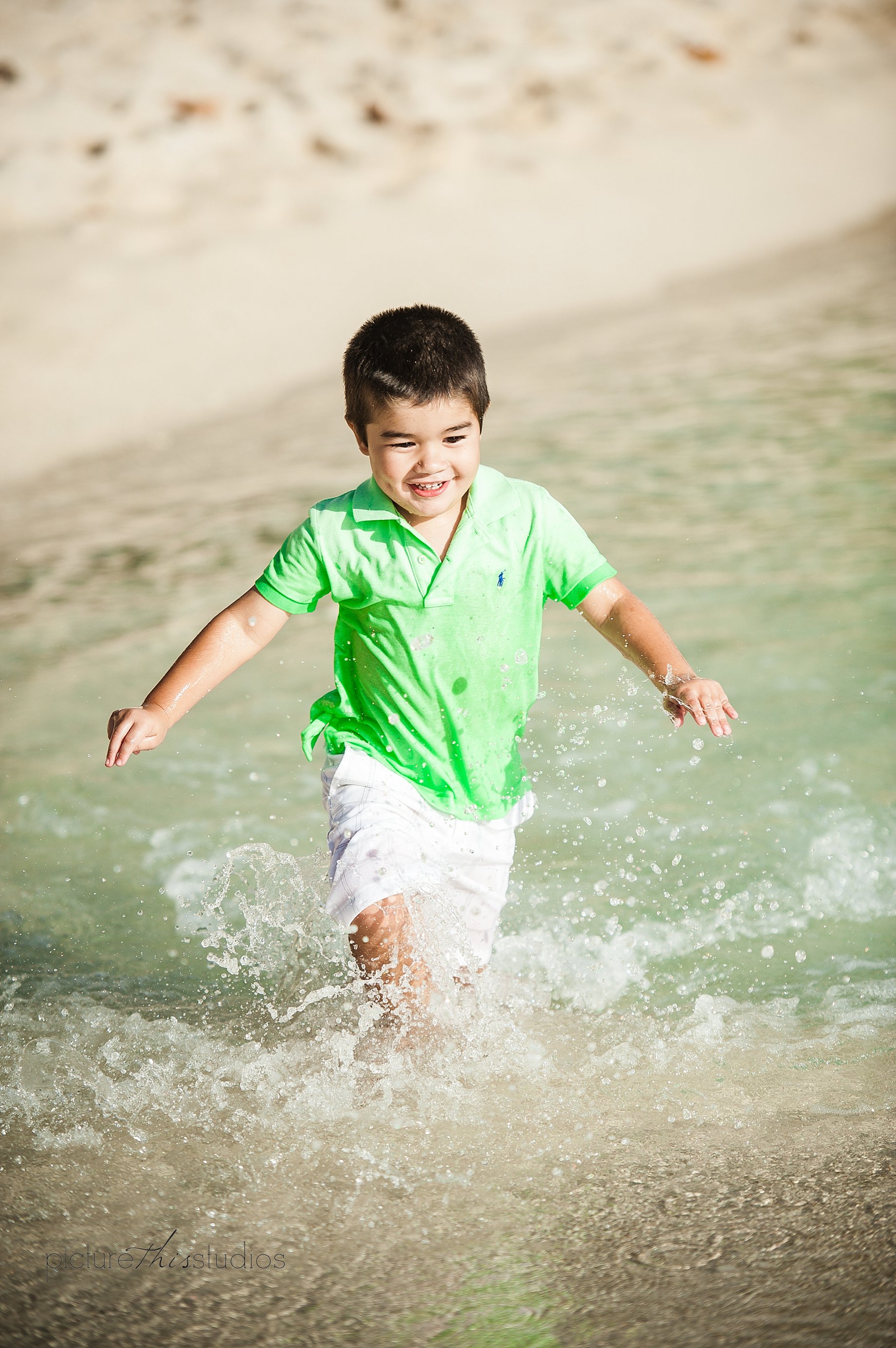 family photographers in grand cayman_0038