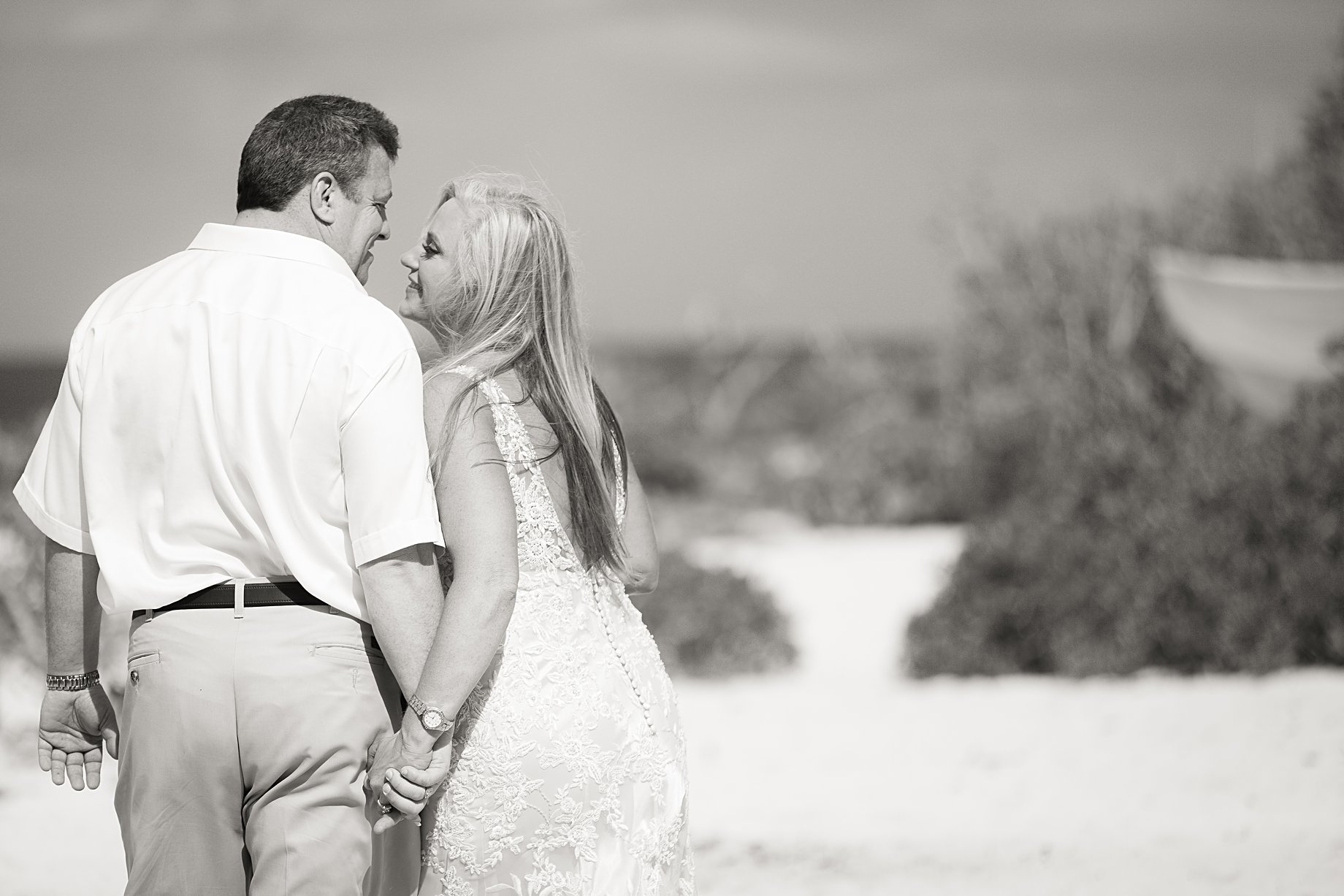 A Smith Cove Wedding | Grand Cayman Islands