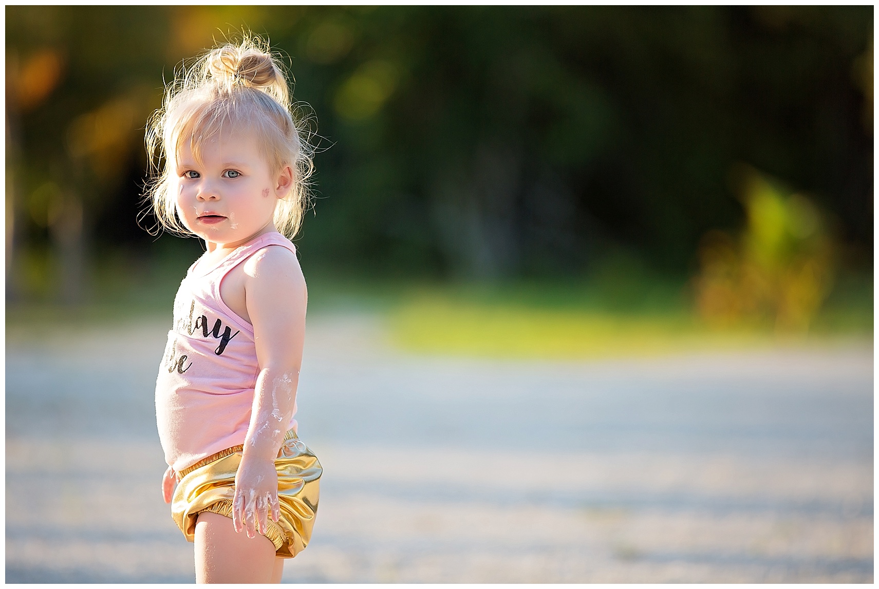  Cake Smash Photos | Cayman Islands Photographers | Happy Birthday Ellerie!