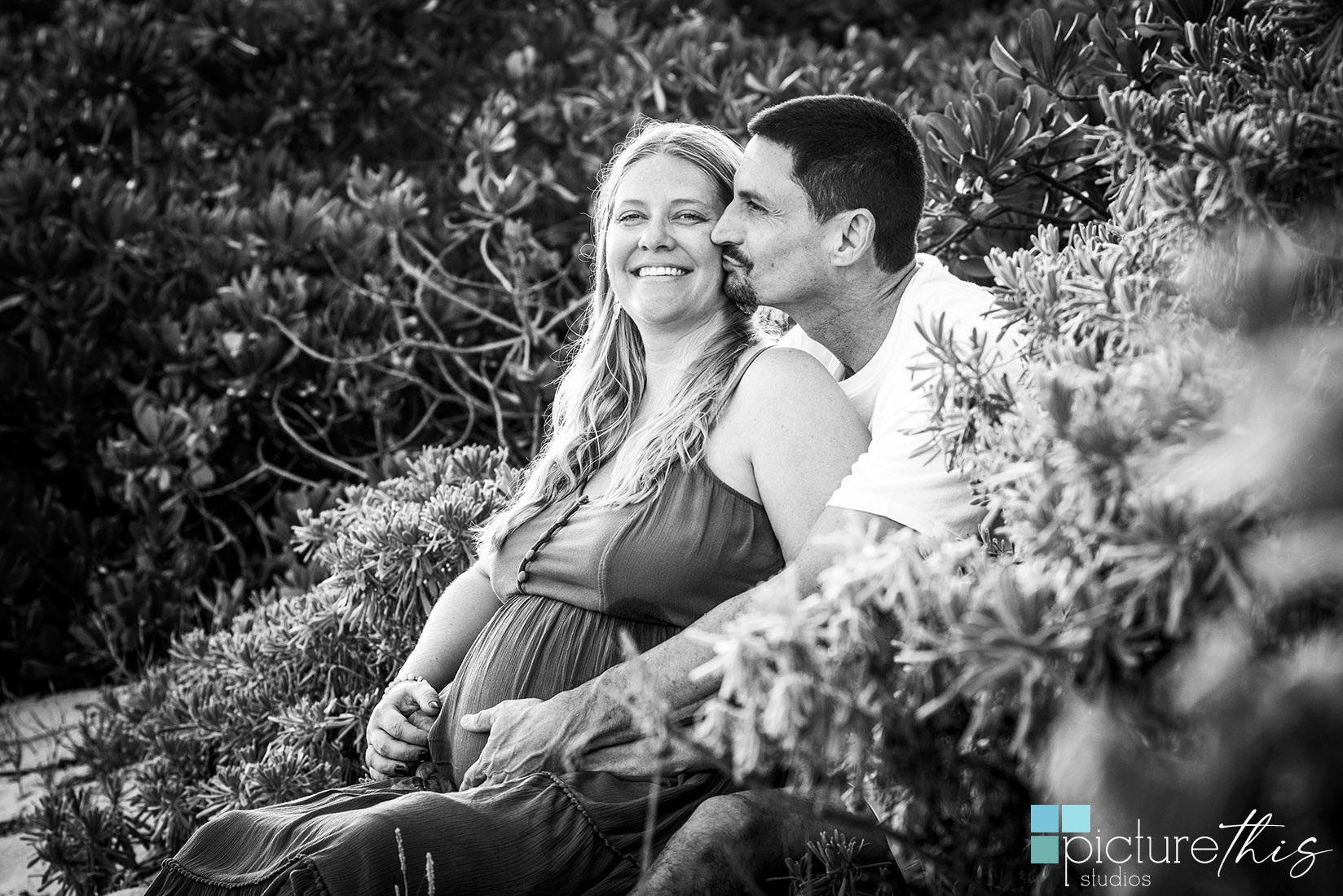 This beautiful couple did their pregnancy portraits in the paradise of Grand Cayman, Cayman Islands with Heather Holt Photography with Picture This Studios.