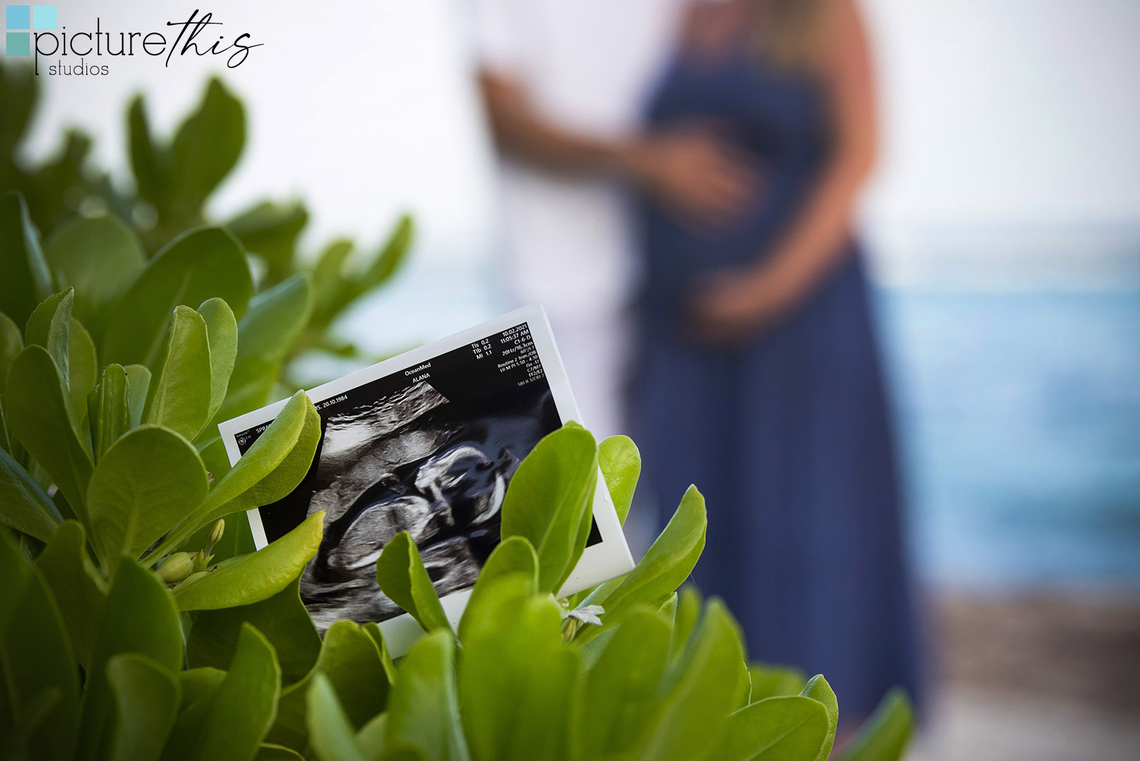 This beautiful couple did their pregnancy portraits in the paradise of Grand Cayman, Cayman Islands with Heather Holt Photography with Picture This Studios.